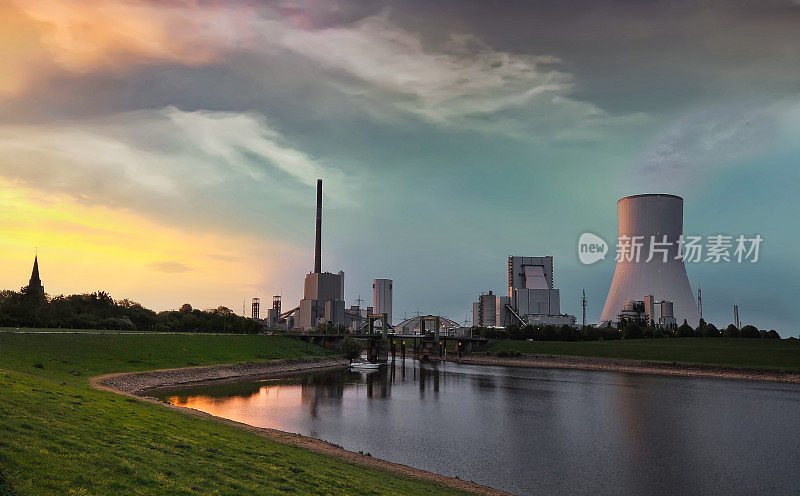 Hard coal-fired power plant „Walsum Unit 10“, located in the city of Duisburg, North Rhine Westphalia.